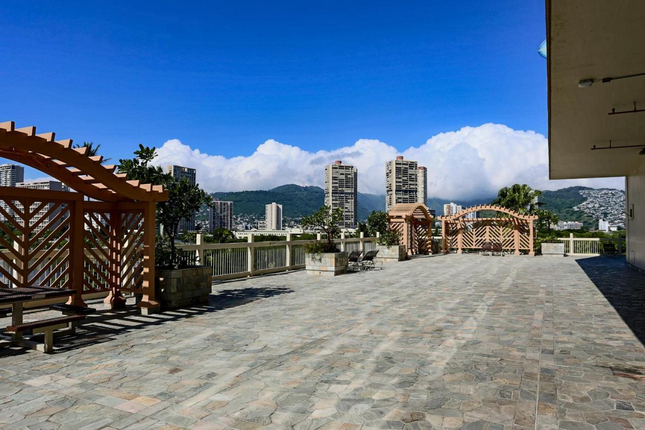 Beautifully Upgraded Studio Close To Waikiki Beach Daire Honolulu Dış mekan fotoğraf
